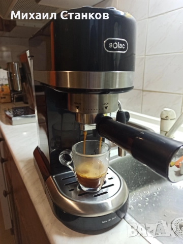 Кафе машина за еспресо, снимка 2 - Кафемашини - 52892059