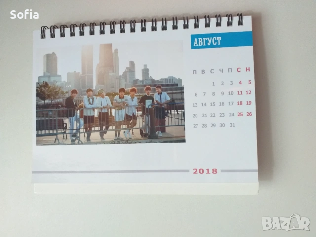 Уникален календар на BTS за фенове и колекционери 12 снимки, снимка 6 - Колекции - 54223594