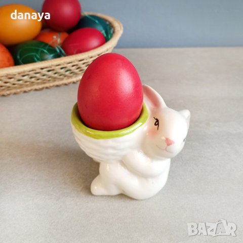 3664 Керамична поставка за великденско яйце Зайче