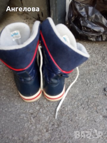 Спортни боти, снимка 2 - Детски боти и ботуши - 36972563