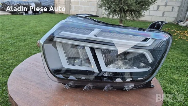 Ляв фар Dacia Duster година 2021 2022 2023 2024 код 260602465R