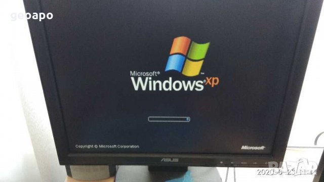 Продавам стар работещ компютър. , снимка 3 - Работни компютри - 30355362