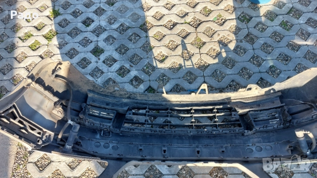 Предна броня за vw touran , снимка 5 - Части - 52849031