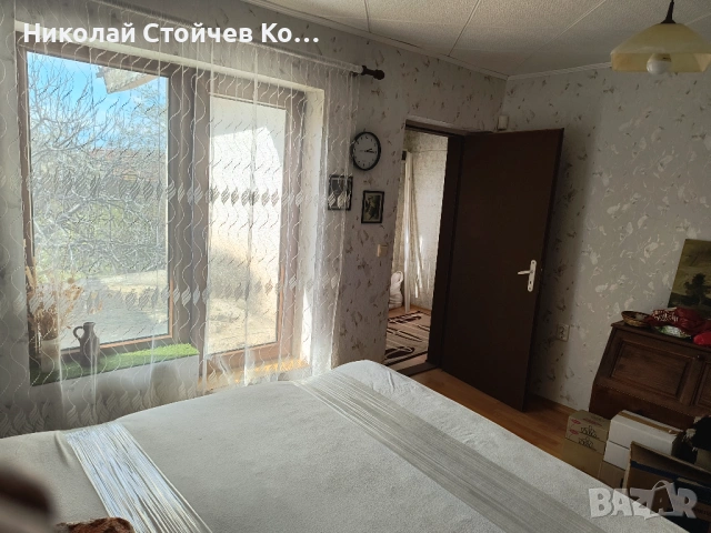 Продава, снимка 12 - Къщи - 54236616