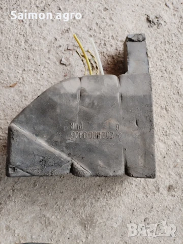 Вакуум помпа за централно заключване Мерцедес W202 C250D, снимка 4 - Части - 51084813