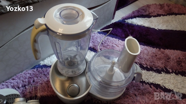 Кухненски робот Philips HR7765 - в добро състояние с приставки 800W, снимка 3 - Кухненски роботи - 54068371