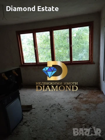 Триетажна къща в село Татарево общ. Първомай, снимка 9 - Къщи - 50778826