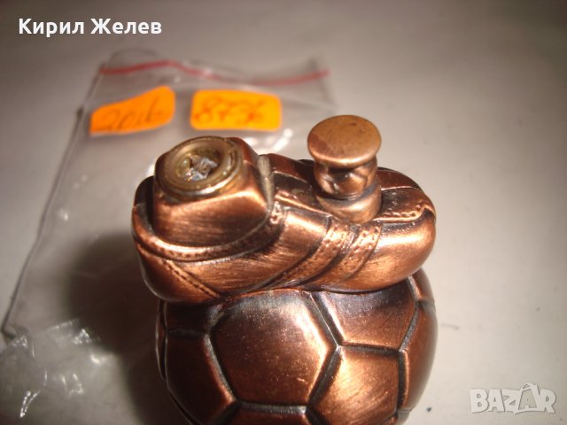 МЕТАЛНА ФУТБОЛНА ЗАПАЛКА ФУТБОЛНА ТОПКА ОБУВКА за КОЛЕКЦИЯ или ПОДАРЪК ТЕМАТИЧНА СПОРТНА ГАЗОВА 8736, снимка 2 - Колекции - 31857071