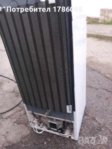 Хладилник с фризер в 1.40 ш0.55 д0.5, снимка 5 - Хладилници - 54207693