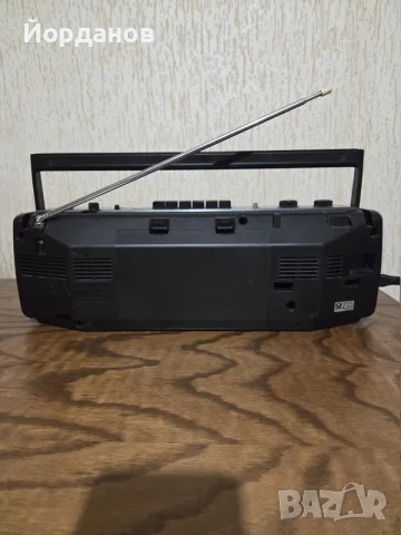 SONY CFS-210L радио касетофон, снимка 2 - Радиокасетофони, транзистори - 56475826