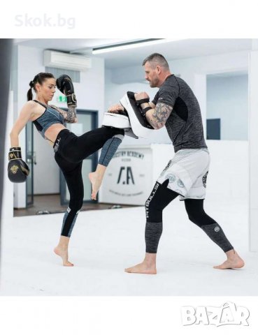 Боксова лапа (щит) DBX Bushido PAO - черно/червена - 44х20 см, снимка 4 - Бокс - 37972055