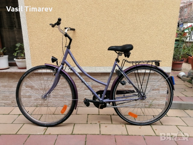 Дамски лилав велосипед 28" Внос Германия , снимка 1 - Велосипеди - 54037985