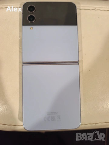 Продавам Samsung z flip 4, снимка 3 - Samsung - 53902123