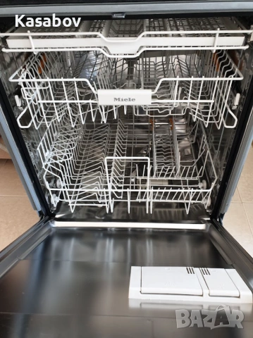 Инокс - Miele Съдомиялна - 14 Комплекта - Частично Вграждане - 60см, снимка 8 - Съдомиялни - 53896259