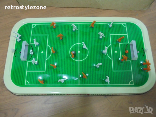 № 8532 Стара руска ламаринена игра „Футбол“ – СССР - колекционерска находка   , снимка 3 - Други ценни предмети - 53880032