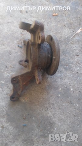 Шенкел главина за Митсубиши, снимка 4 - Части - 42860740