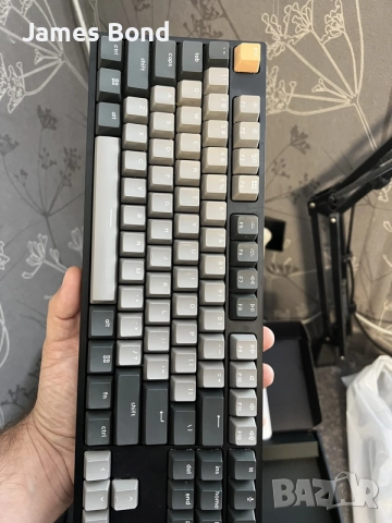 Механична клавиатура Keychron C2 Pro (Full Size, Hot-Swappable, Brown Switches, QMK/VIA)  , снимка 8 - Клавиатури и мишки - 56149813
