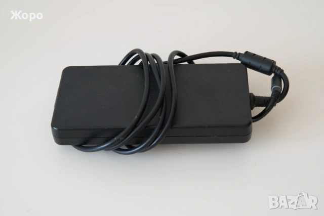 Оригинално зарядно за лаптоп Dell - 240W Светеща букса
