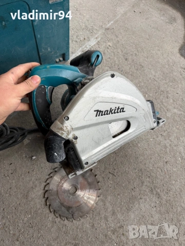 Makita SP6000 потапящ ръчен циркуляр, снимка 2 - Други инструменти - 54153724