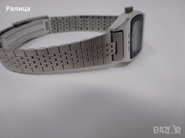 Японски дамски електронен часовник Pulsar, хронограф, с аларма, снимка 7 - Дамски - 53051158