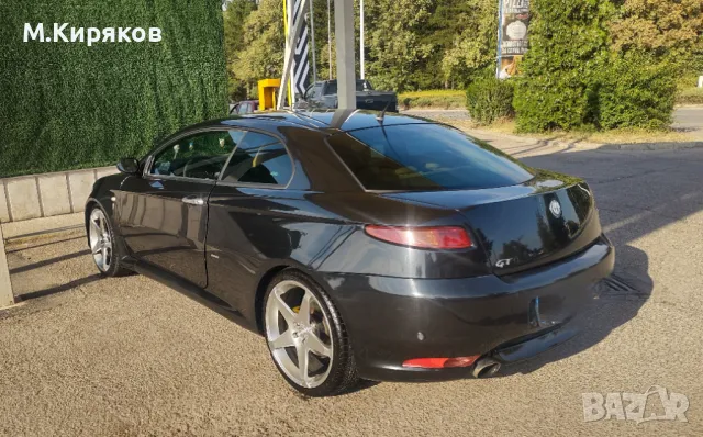 Alfa Romeo Gt 1,9JTD Топ, снимка 4 - Автомобили и джипове - 47950920