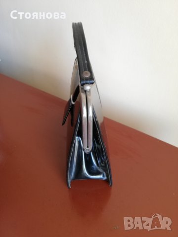 Стара малка черна чанта от лак с портмоне , снимка 6 - Чанти - 30017957