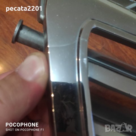 Продавам - оригинална решетка за Мерцедес Е клас W212 със забележки, снимка 3 - Части - 38006376