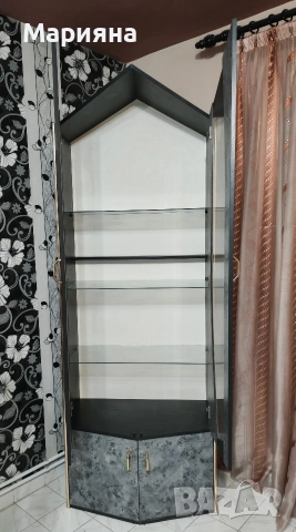 Шкаф с витрина, снимка 2 - Секции и витрини - 52587694