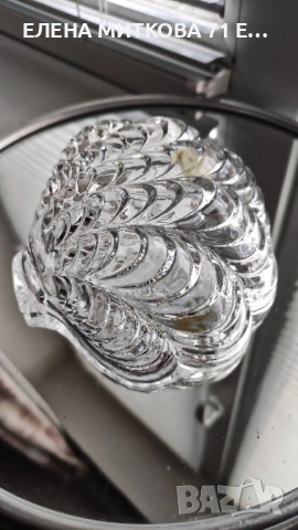 Кристална купичка с форма на мида, снимка 3 - Чинии - 54130845