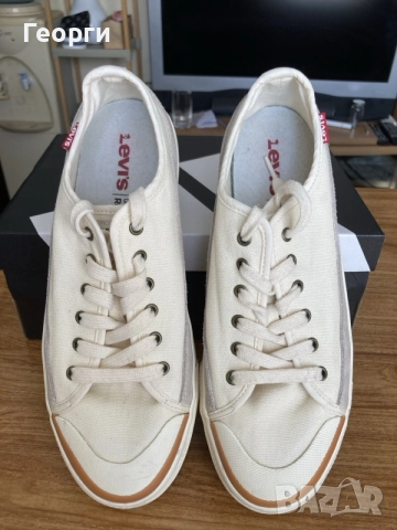 Мъжки оригинални маратонки Levis, снимка 3 - Маратонки - 56456162