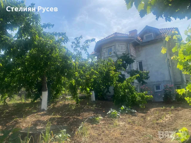 интересна къща / вила в с. Айдемир, Татарица, ул. ”Снежанка” 8, последната пресечка под *трите П* . , снимка 2 - Къщи - 49828494