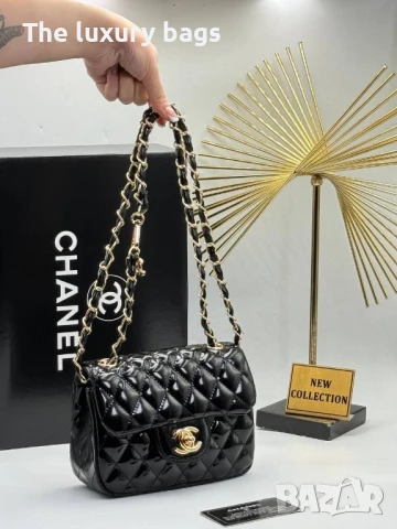 Стилна дамска чанта 