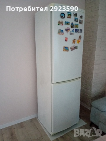 Хладилник SILTAL с долен фризер, снимка 2 - Хладилници - 51670594