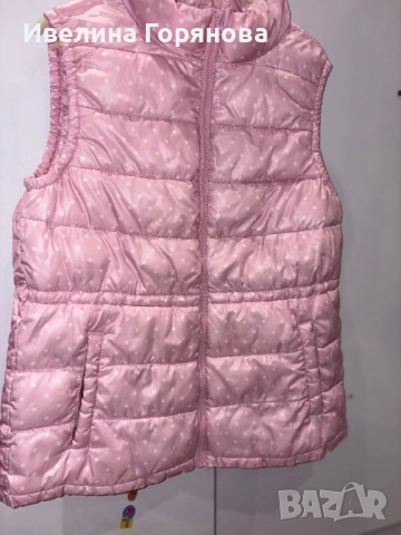 Детски розов елек Benetton 5-6г., снимка 2 - Детски якета и елеци - 52058993