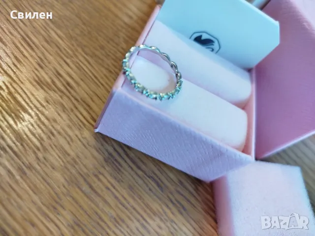 Дамски пръстен Swarovski Marquise , снимка 3 - Пръстени - 49791159