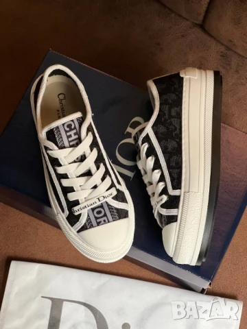 дамски маратонки christian dior , снимка 3 - Маратонки - 50608344