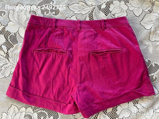 Къси панталонки, циклама, фуксия, Н&М, снимка 3 - Къси панталони и бермуди - 42413179