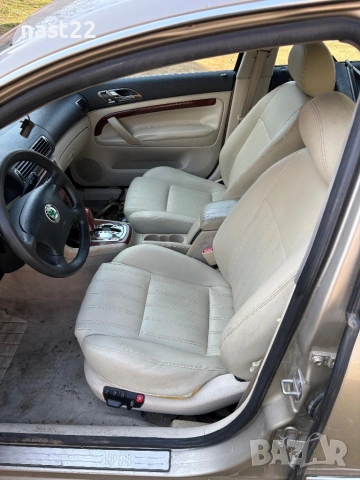 Шкода Супърб/Skoda Superb 2.5 163 к.с на части, снимка 4 - Автомобили и джипове - 54035015