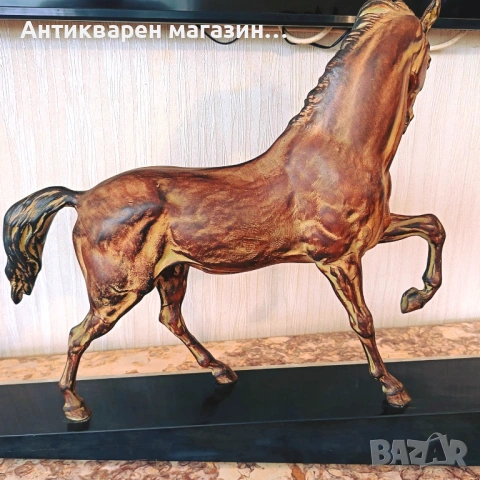 Статуетка на кон, снимка 2 - Статуетки - 54042274