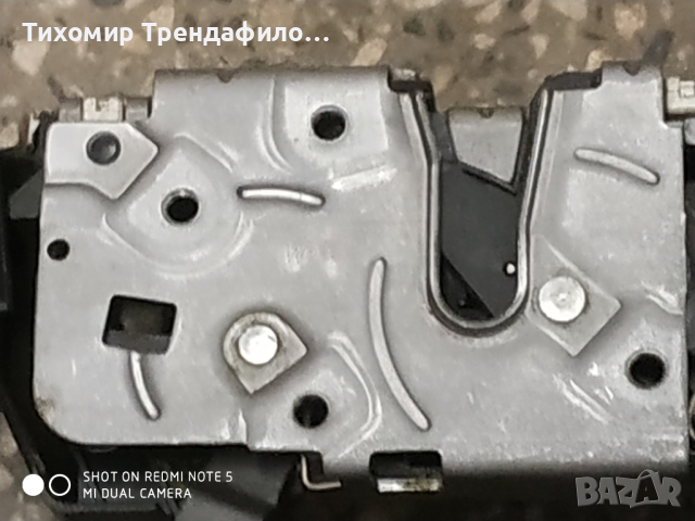 Front left lock MINI (R56) One 723916101  7 пина, 7239161-01, 1960738-2k1982-111 брава шофьорска мин, снимка 3 - Части - 44740443