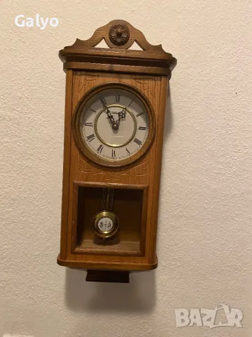 J. Schrenk Немски Стенен часовник с махало и батерии , снимка 3 - Антикварни и старинни предмети - 50247822