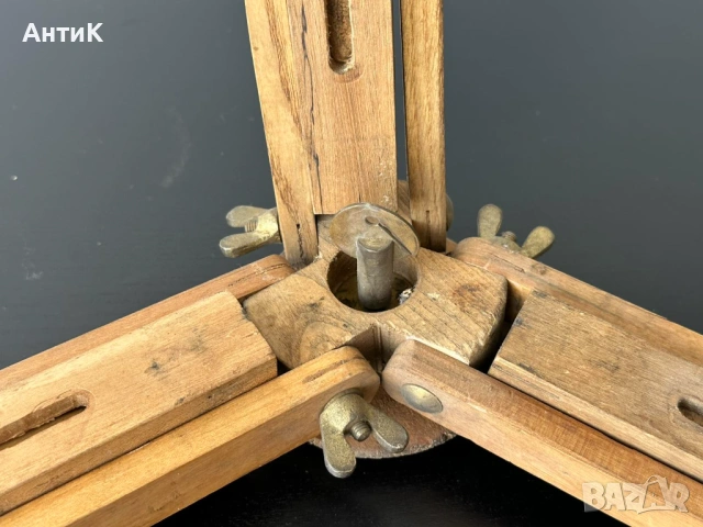 Винтидж Дървена Тринога Статив, снимка 6 - Антикварни и старинни предмети - 54326913