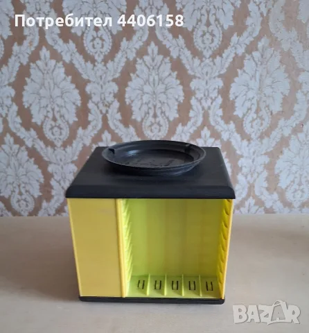 ретро поставка за аудио касетки