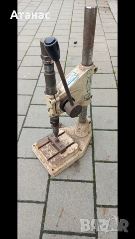 Преса за капси