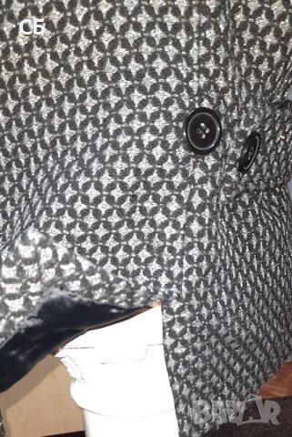 Късо дамско палто, снимка 8 - Палта, манта - 44411943