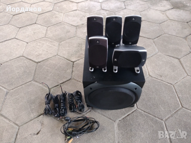 озвучителна система Logitech Z5500 , снимка 4 - Аудиосистеми - 47084389