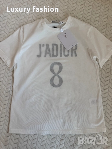 Дамско тениски Dior, снимка 5 - Тениски - 52875937