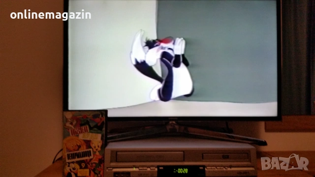 Видеокасета " 9 ОТ НАЙ-ЛУДИТЕ РИСУВАНИ ФИЛМИ " VHS, снимка 12 - Други жанрове - 54046960