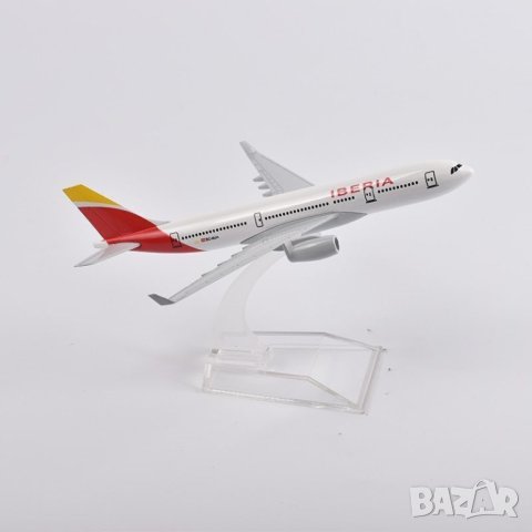 Еърбъс 330 самолет модел макет Iberia метален A330 Иберия, снимка 2 - Колекции - 42896770