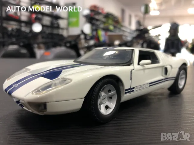 Чисто нова метална колекционерска количка FORD GT 1:24 мащаб, снимка 1 - Колекции - 47410713